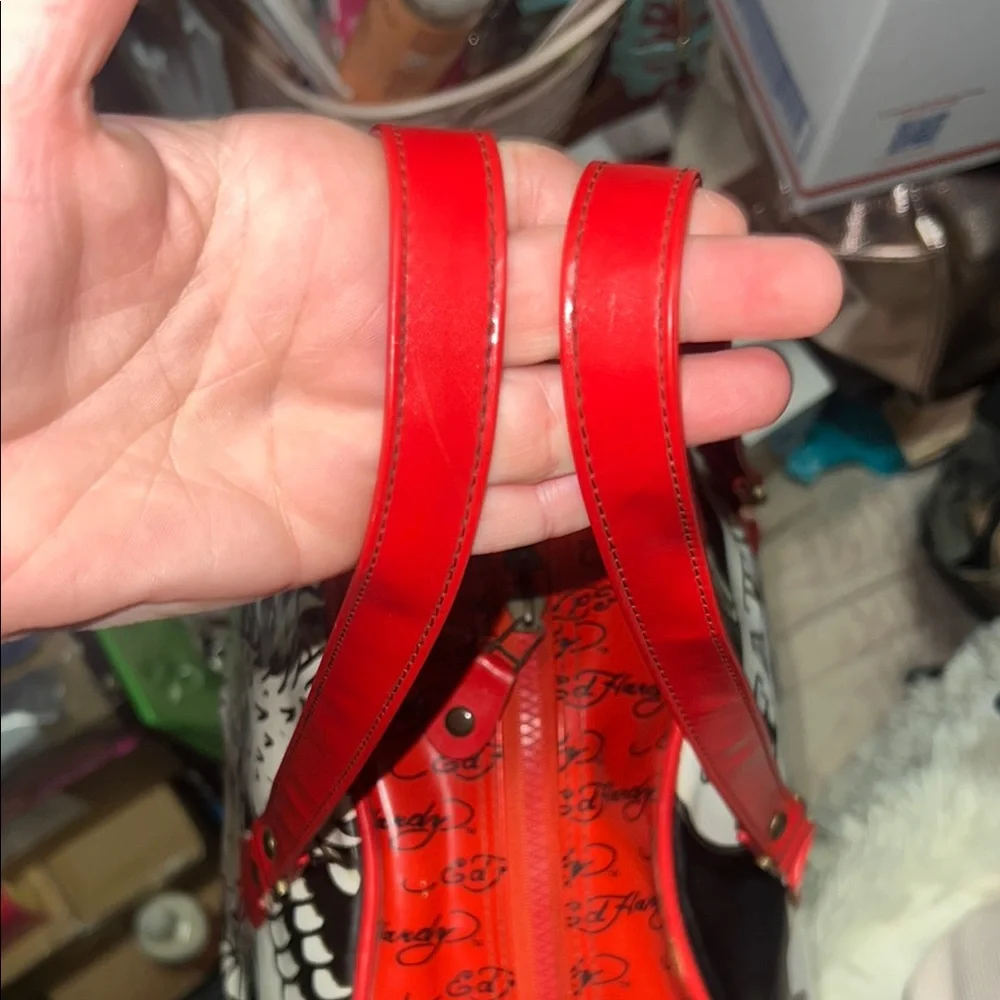 Ed Hardy White and Red Tattoo-Inspired Tote - Picture 4 of 8